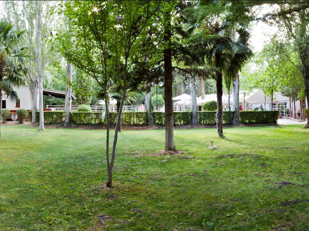 Hotel Balneario Seron Хараба Экстерьер фото
